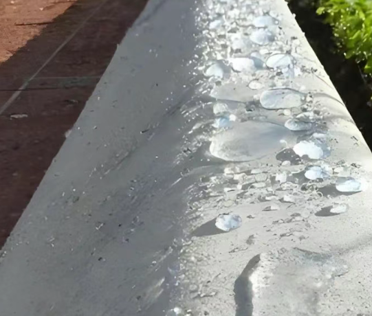 昌洒镇硅烷浸渍涂料在混凝土保护中的应用